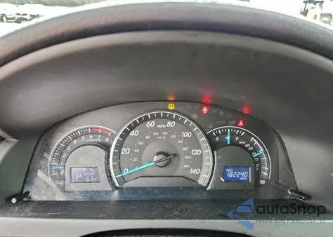 2012 Toyota Camry Base z USA, uszkodzony, nr VIN 4T1BF1FK7CU012600